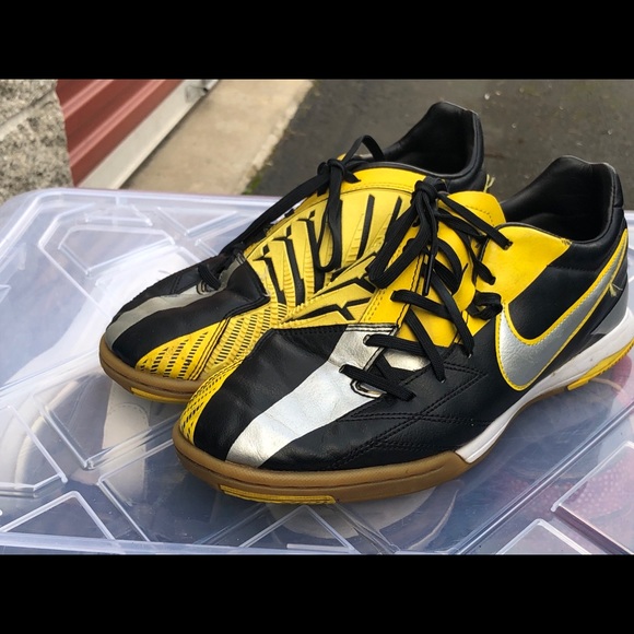 yellow t90 boots
